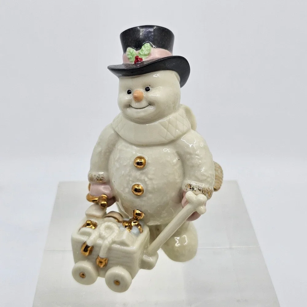 Lenox Snowman Figurine Ivory China Gold Trim Christmas Wagon Top Hat 3.75